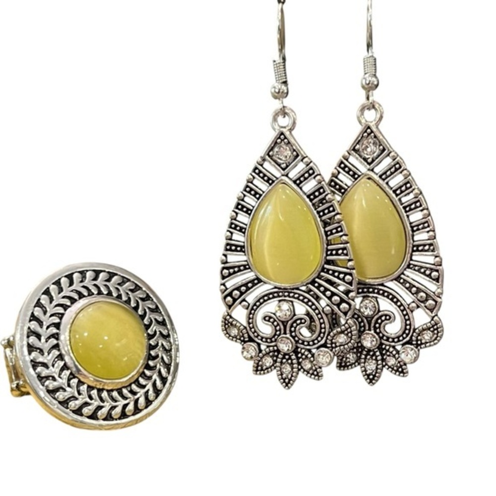 SALE!! 2‎ for $15 Majestically Malibu Yellow Earrings Garden Garland Yellow Ring - Picture 9 of 12